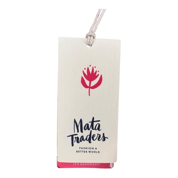 Mata Traders Balloon Sleeve Top – Size L - Picture 10 of 13